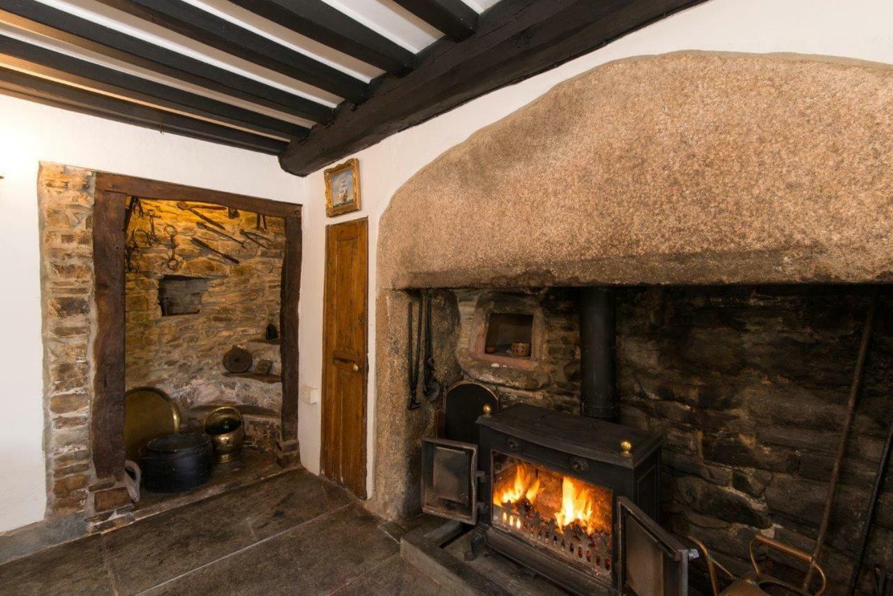 Hallagather Farmhouse Crackington Haven エクステリア 写真